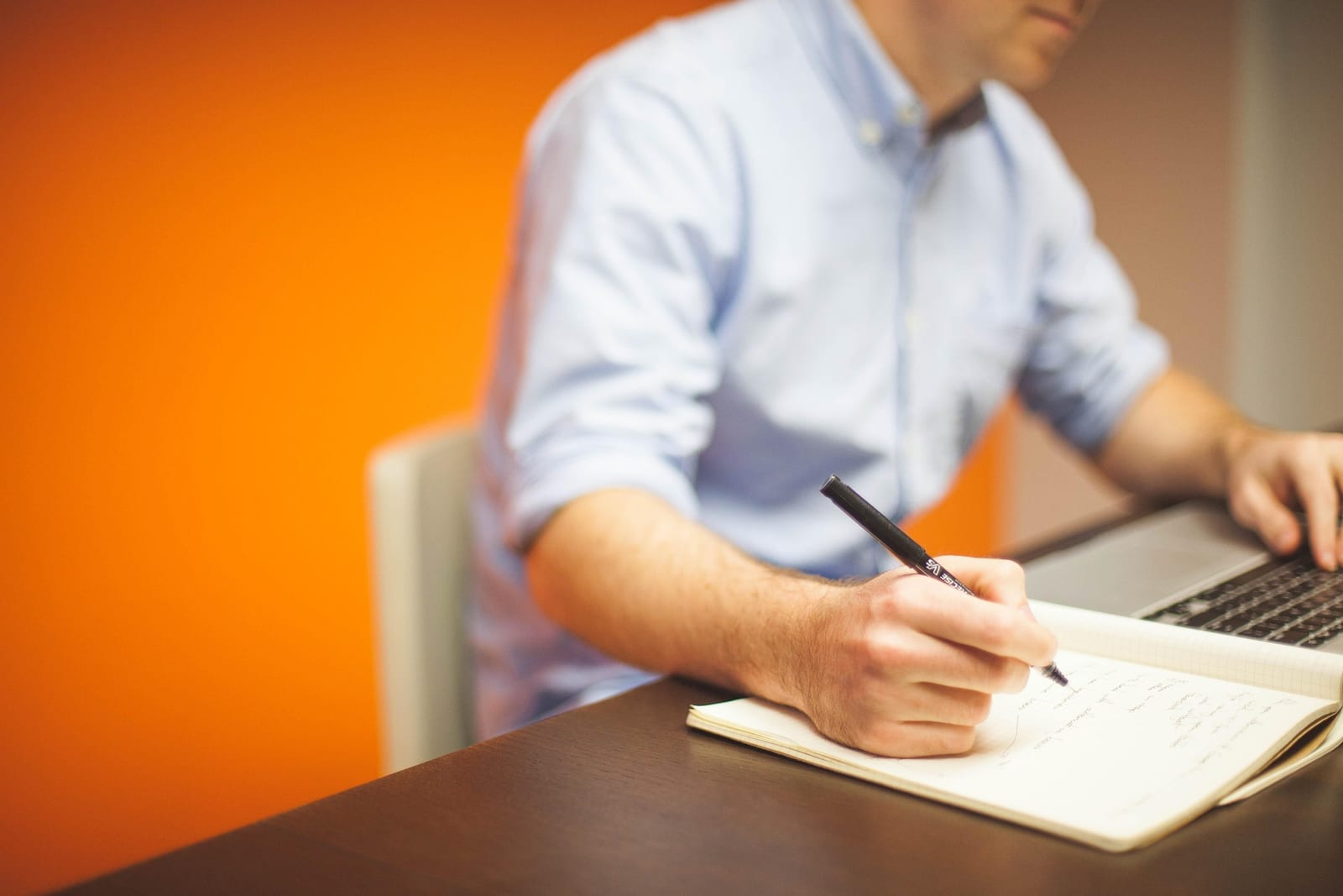 Understanding Estonian Company Types: OÜ, AS, MTÜ and More